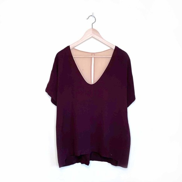 Aritzia Tops - ⚡️SOLD⚡️ aritzia t babaton colour block silk crepe connor tee - size medium